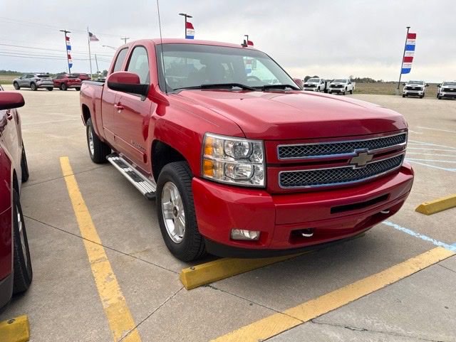 Used 2013 Chevrolet Silverado 1500 LT w/ All-Star Edition AWD/4WD image 13