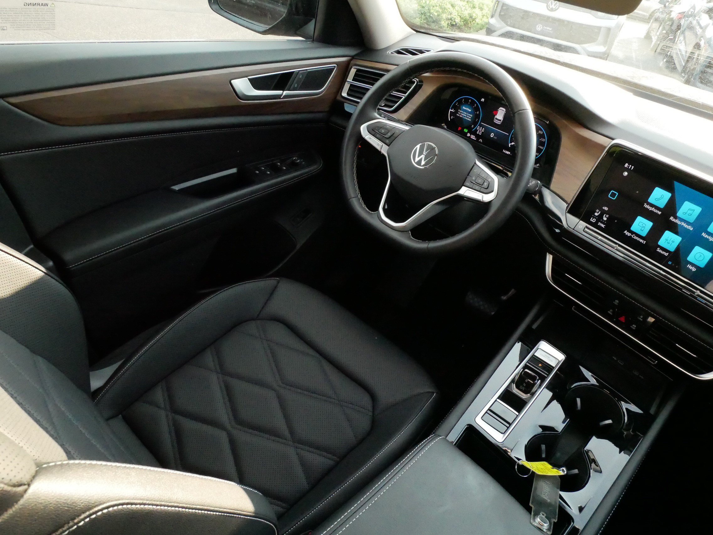 Certified 2026 Volkswagen Atlas SE AWD/4WD image 9