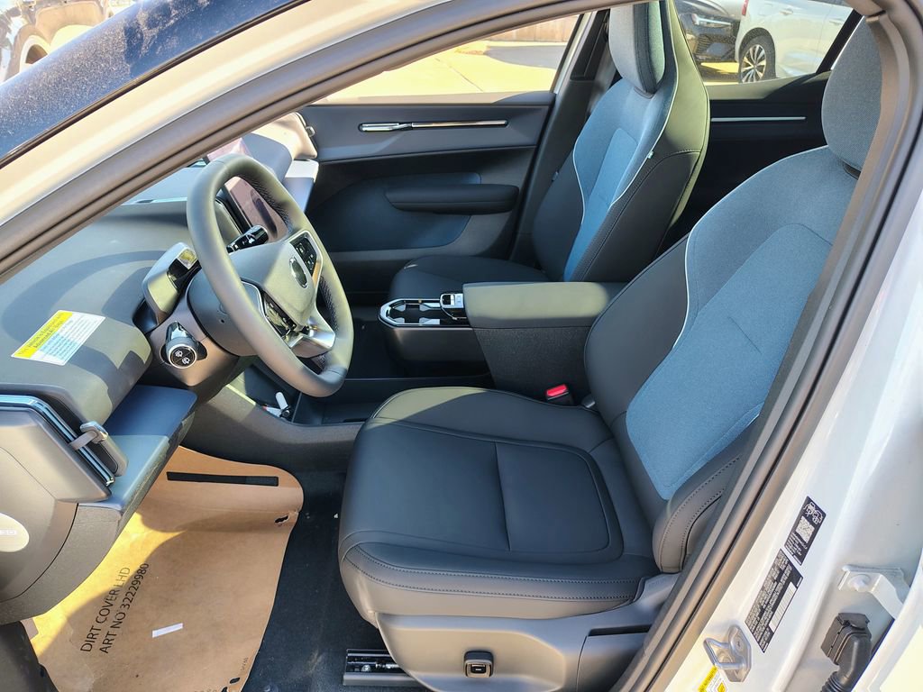 New 2026 Volvo EX30 Plus w/ Climate Package AWD/4WD image 12