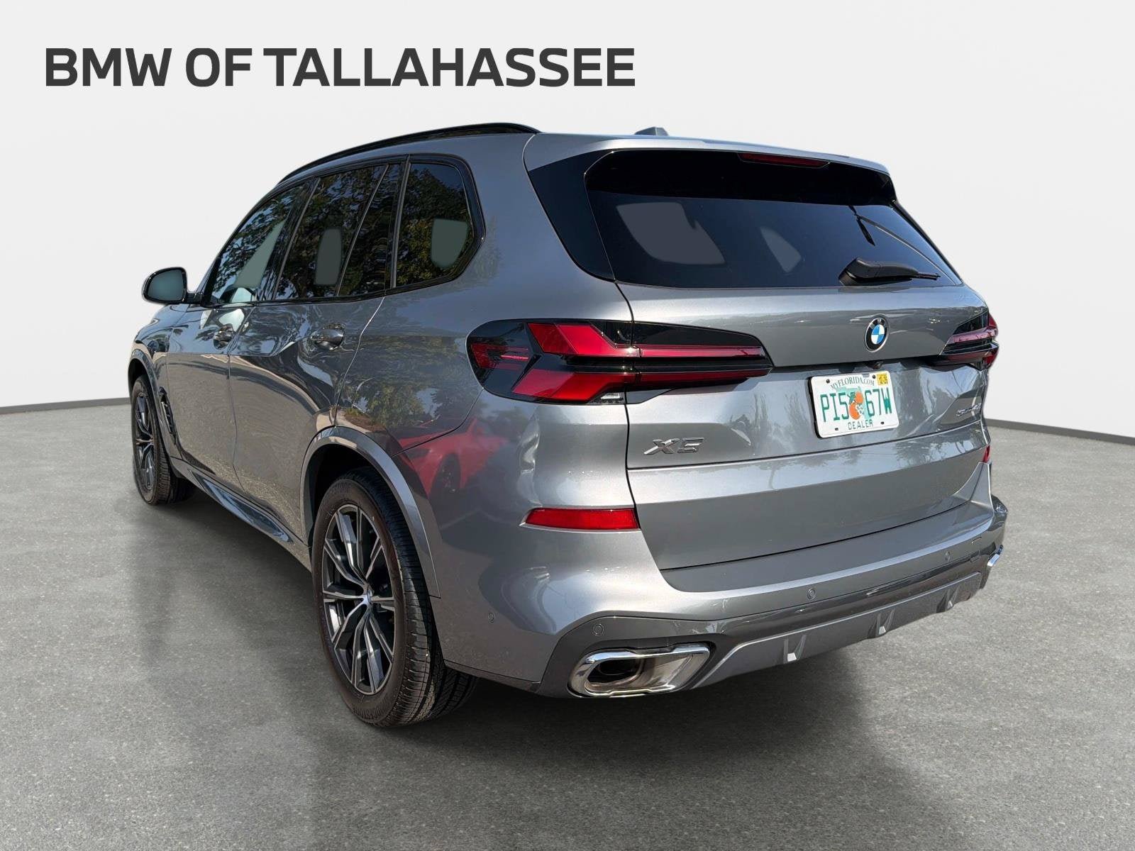 Used 2024 BMW X5 sDrive40i w/ M Sport Package RWD image 7