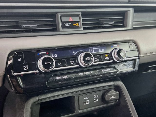 Certified 2025 Honda Pilot EX-L image 13