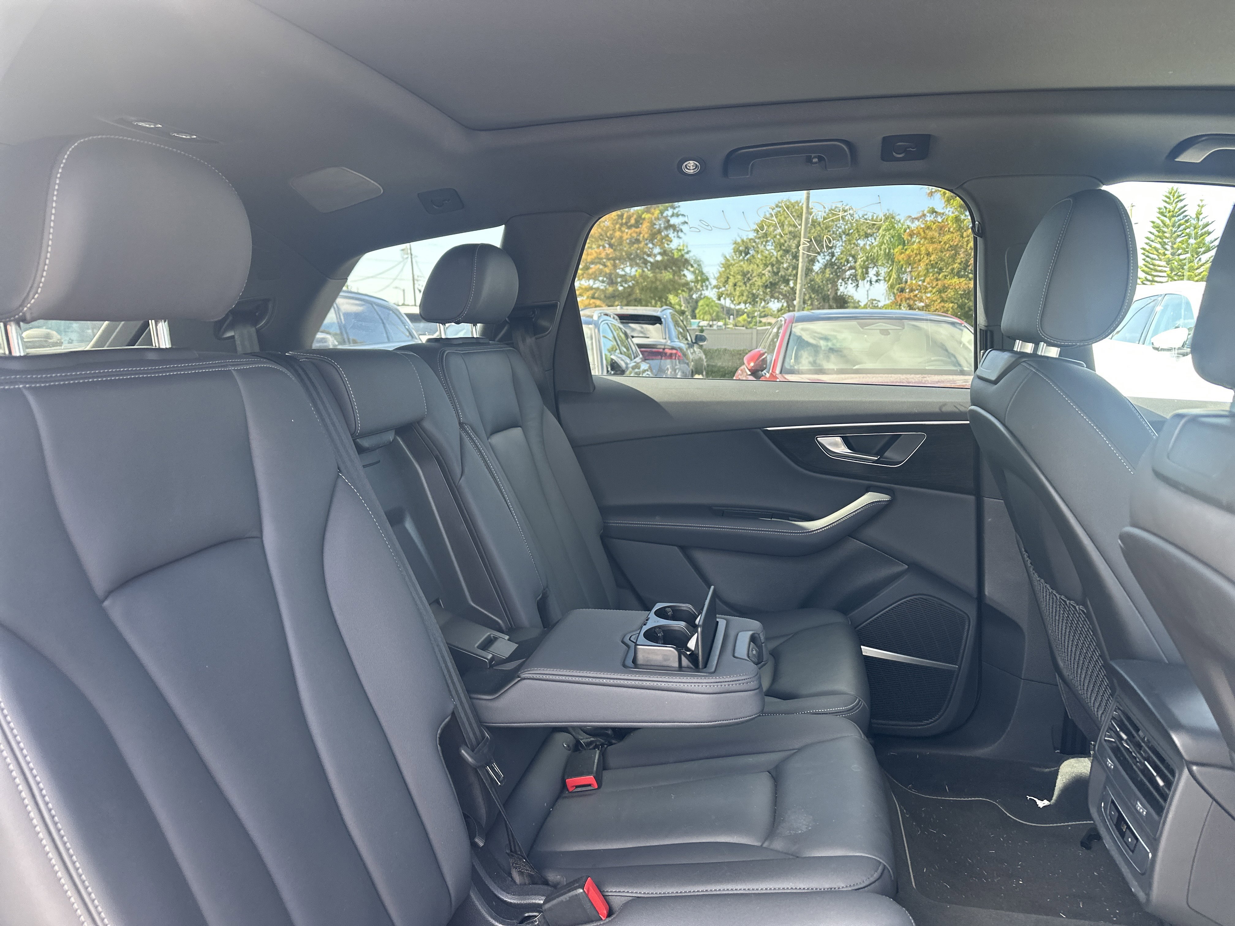 Used 2025 Audi Q7 3.0T Premium Plus image 6