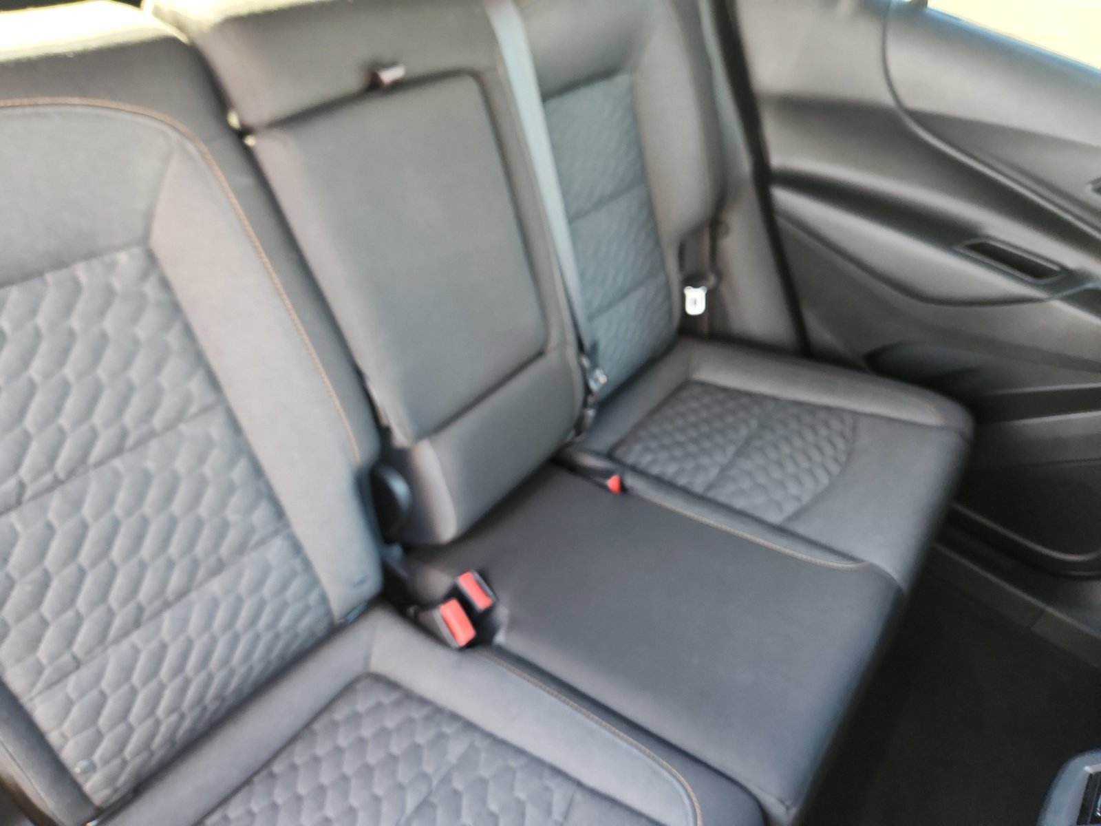 Used 2019 Chevrolet Equinox LT image 19