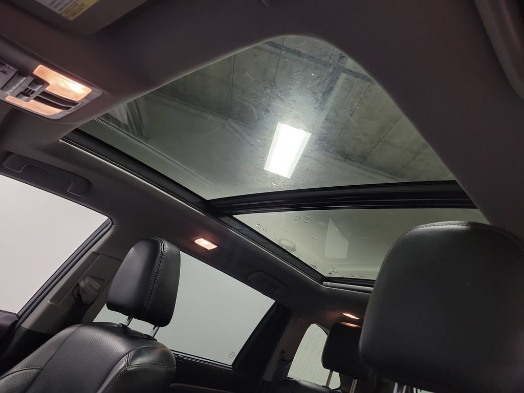 Used 2019 Toyota Highlander Limited Platinum AWD/4WD image 14