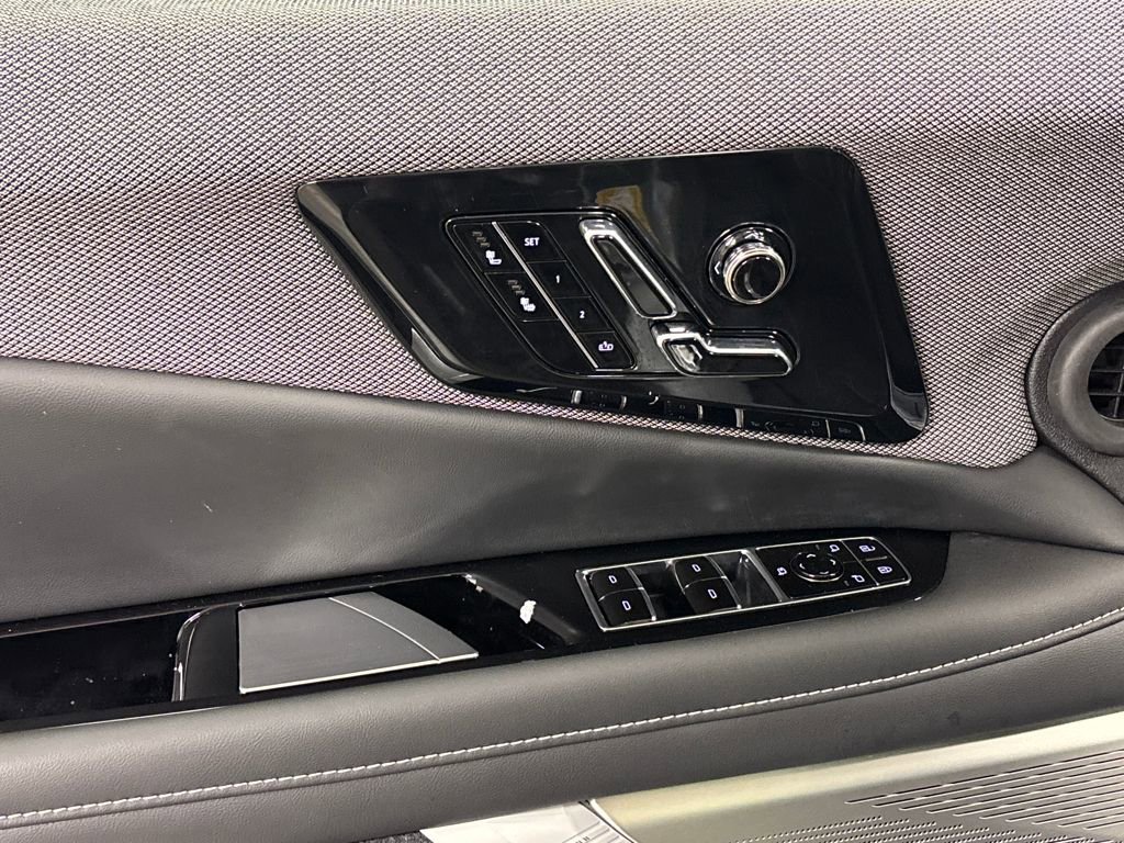 New 2026 Cadillac Optiq Sport 1 image 20