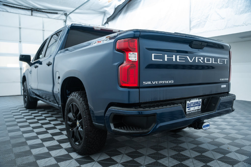 Used 2021 Chevrolet Silverado 1500 Custom AWD/4WD image 7