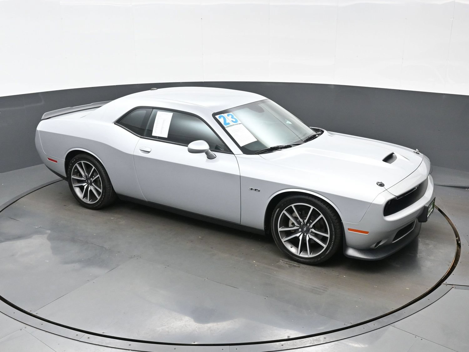 Used 2023 Dodge Challenger R/T RWD image 41