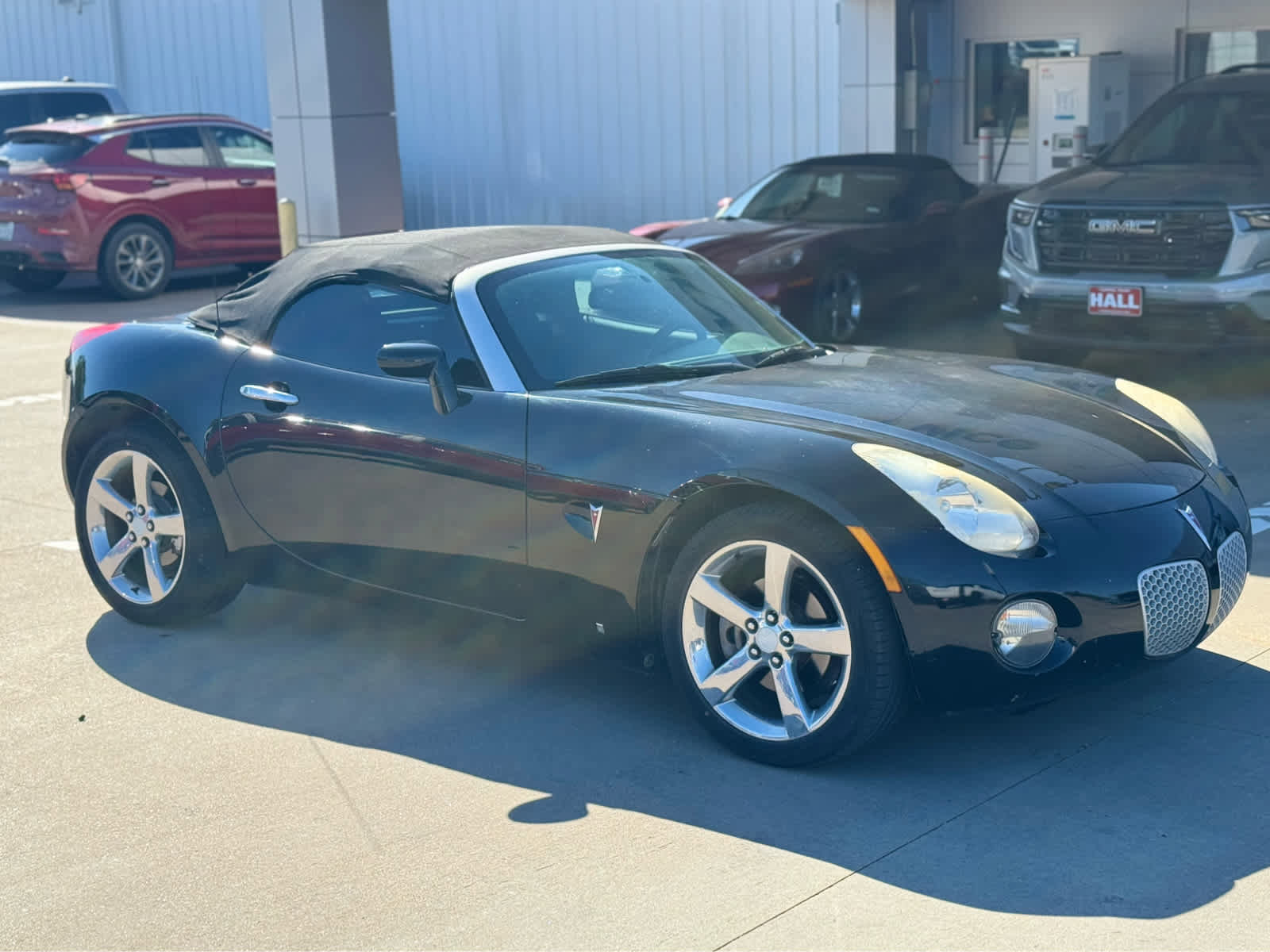 Used 2007 Pontiac Solstice Convertible w/ Premium Package