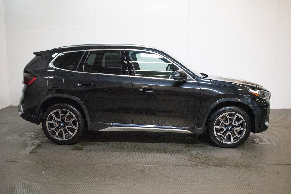 New 2026 BMW X1 xDrive28i w/ Convenience Package image 3