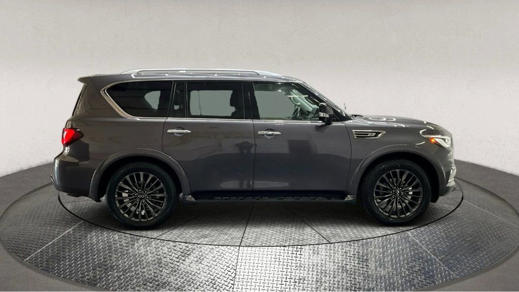 Used 2023 INFINITI QX80 Premium Select w/ Cargo Package image 8