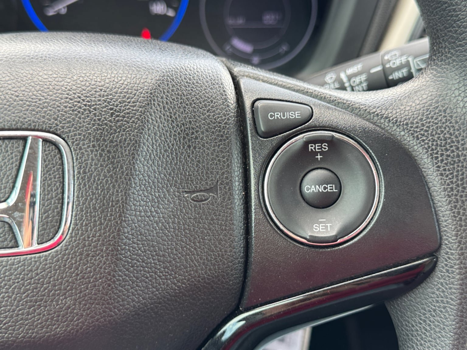 Used 2020 Honda HR-V LX image 23