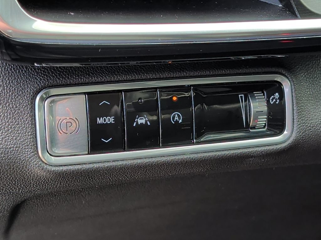 Used 2024 Buick Envision Preferred AWD/4WD image 14