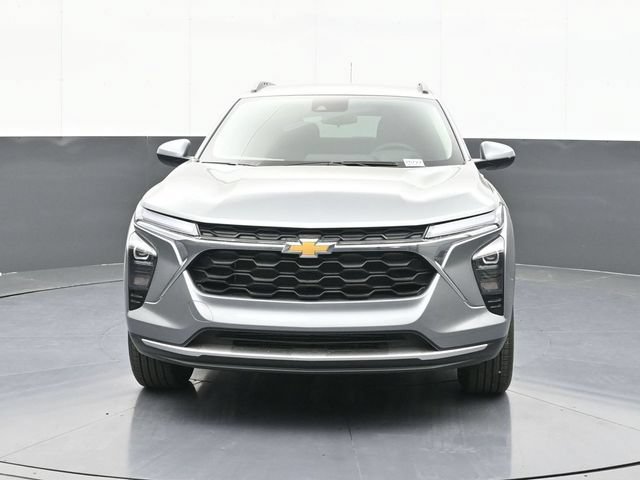 New 2026 Chevrolet Trax LT w/ Driver Confidence Package FWD image 16
