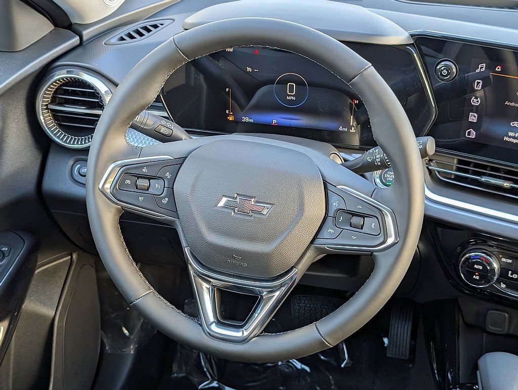 New 2026 Chevrolet Trax ACTIV w/ Driver Confidence Package FWD image 15