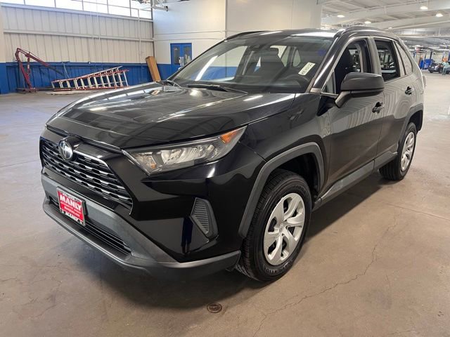 Used 2021 Toyota RAV4 LE w/ Carpet Mat Package (TMS) image 7