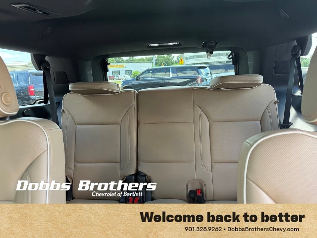 Used 2021 Chevrolet Tahoe Premier w/ Premium Package RWD image 35