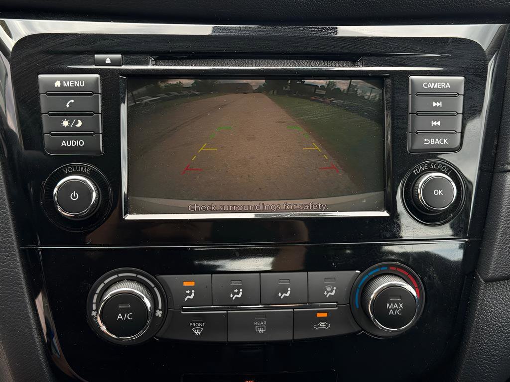 Used 2020 Nissan Rogue S AWD/4WD image 26