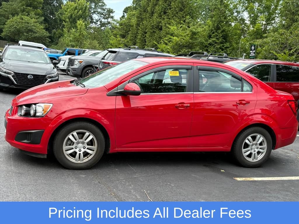 Used 2013 Chevrolet Sonic LT FWD image 4