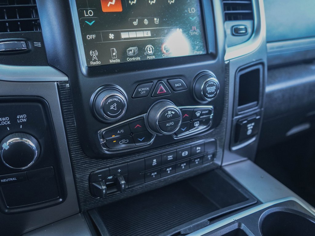 Used 2015 RAM 3500 Laramie Longhorn image 13