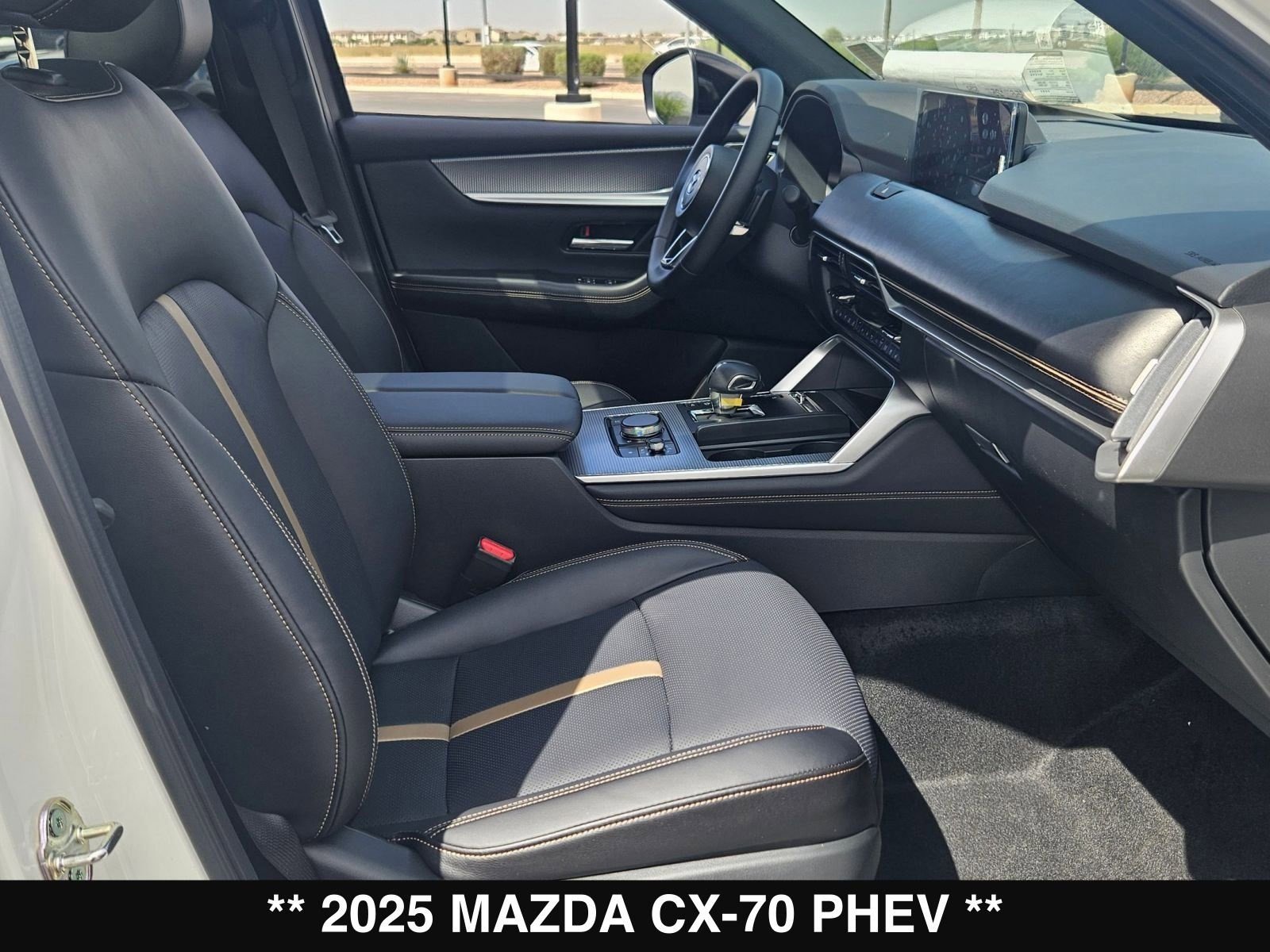 New 2025 MAZDA CX-70 Plug-In Hybrid w/ Premium Plus image 24