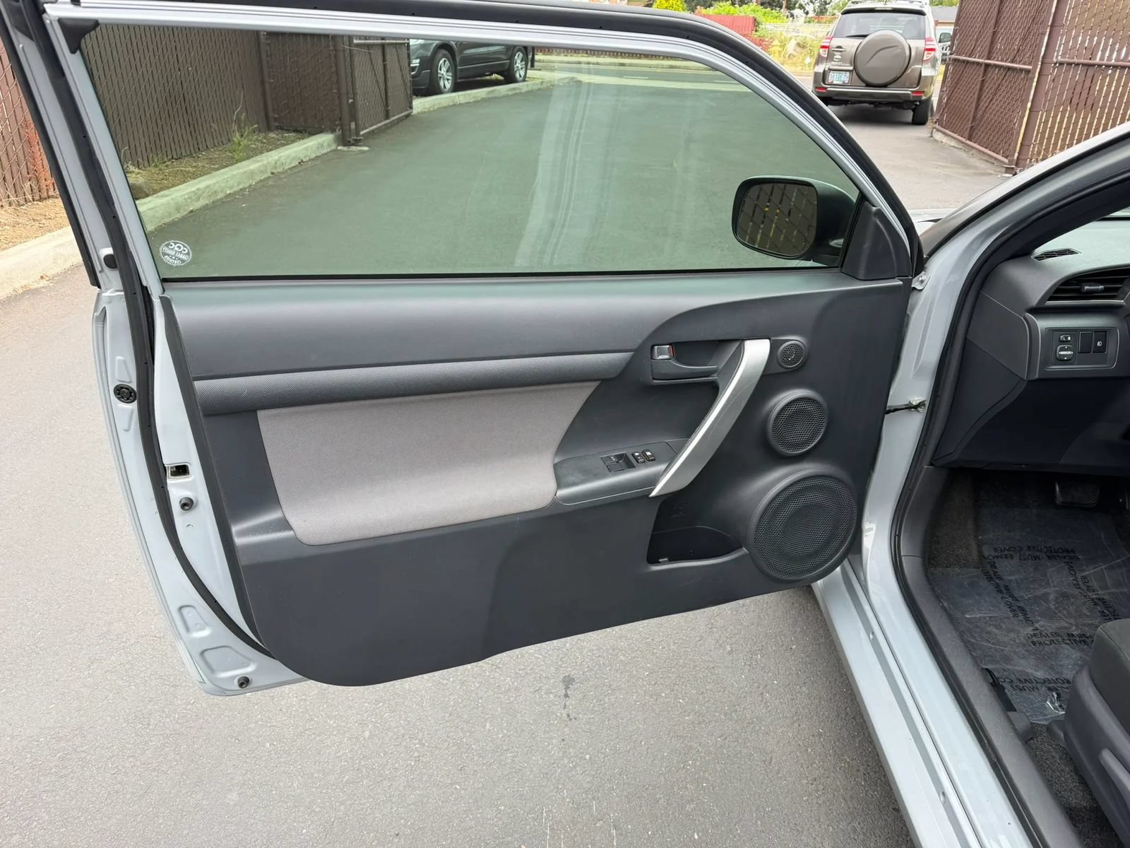 Used 2012 Scion tC FWD image 9
