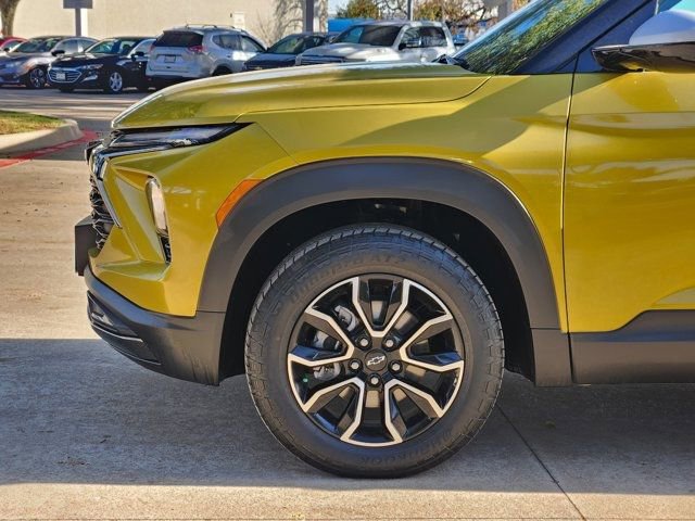 Used 2024 Chevrolet TrailBlazer ACTIV w/ Driver Confidence Package image 16