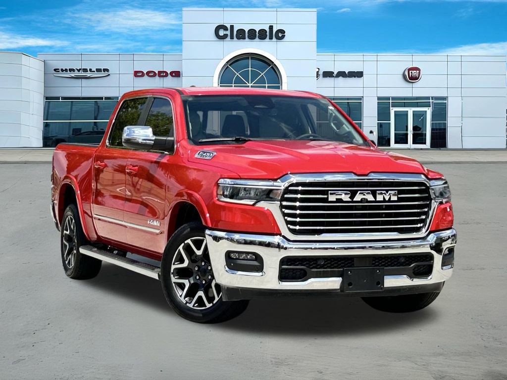 Used 2025 RAM 1500 Laramie AWD/4WD image 1