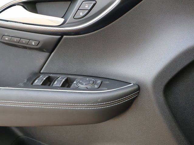 New 2025 Buick Envision Sport Touring image 34