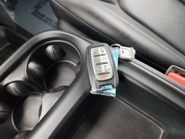 Used 2025 Chrysler Pacifica Select FWD image 51
