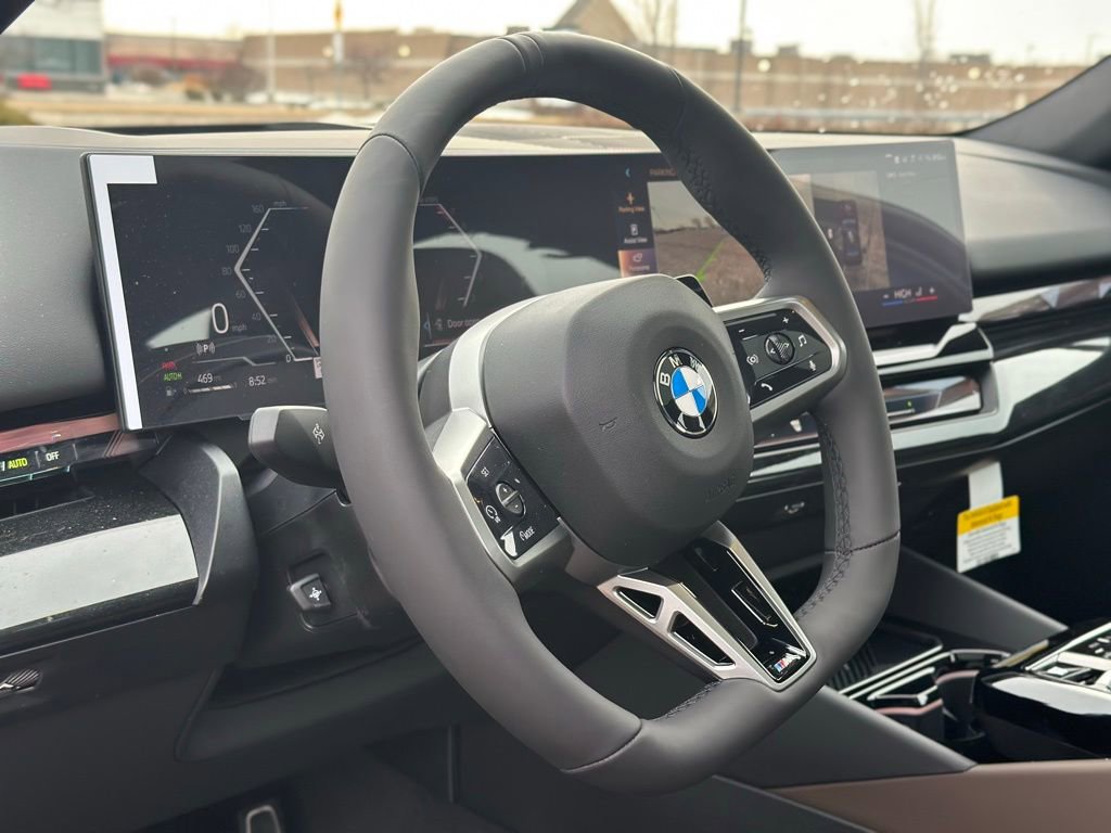 New 2026 BMW 530i xDrive AWD/4WD image 18