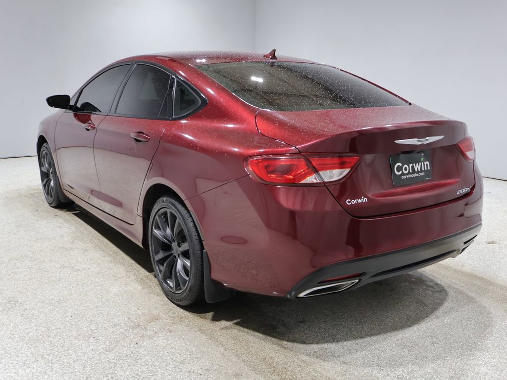 Used 2016 Chrysler 200 S w/ Comfort Group image 5