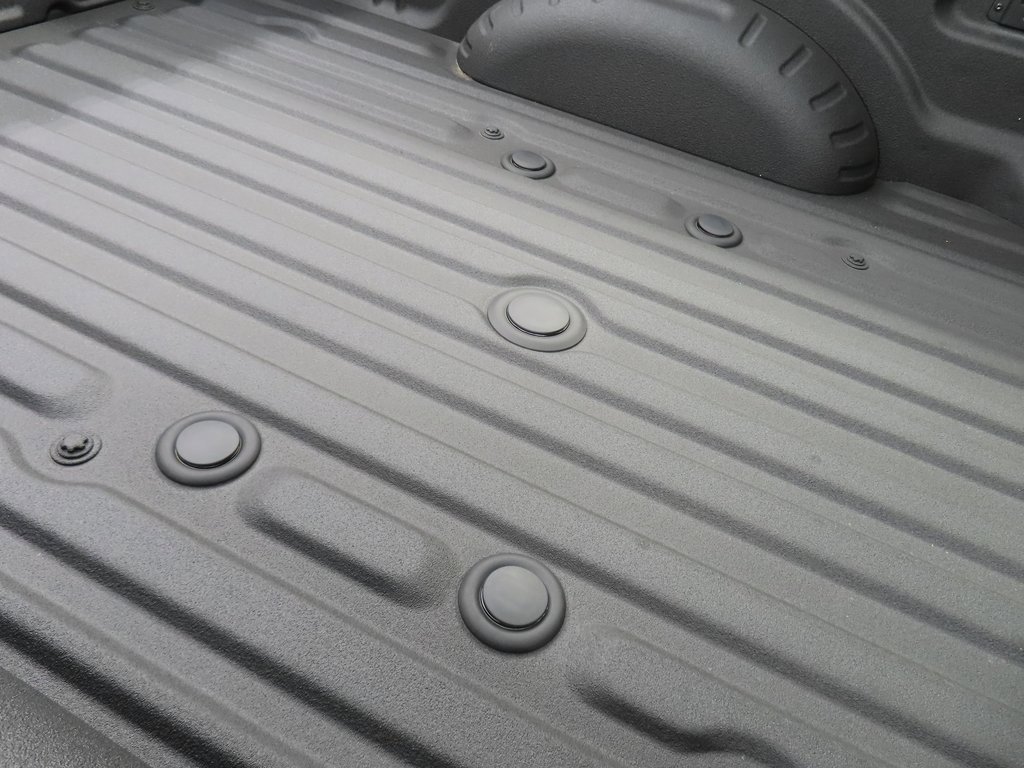 Used 2025 Ford F350 Lariat w/ Black Appearance Package image 46