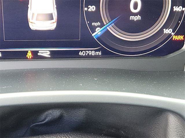 Certified 2022 Volkswagen Atlas SEL Premium image 22