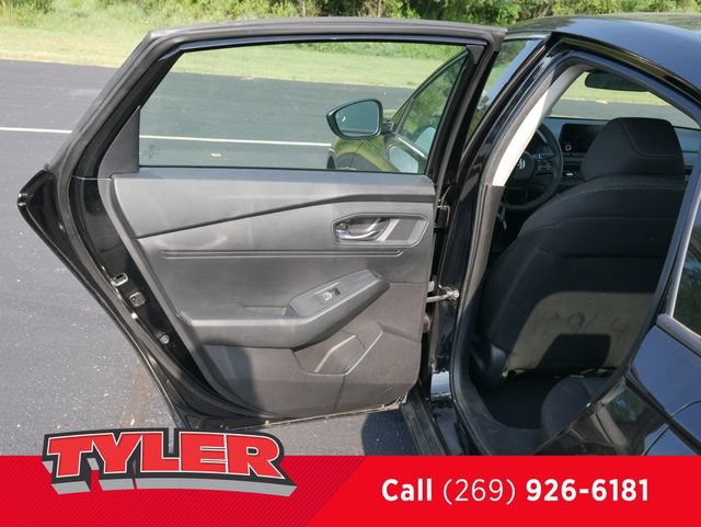 Used 2024 Honda Accord EX image 17