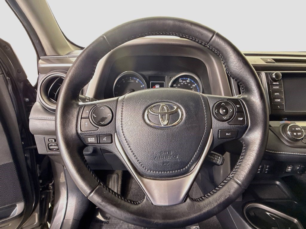 Used 2016 Toyota RAV4 Limited FWD image 12