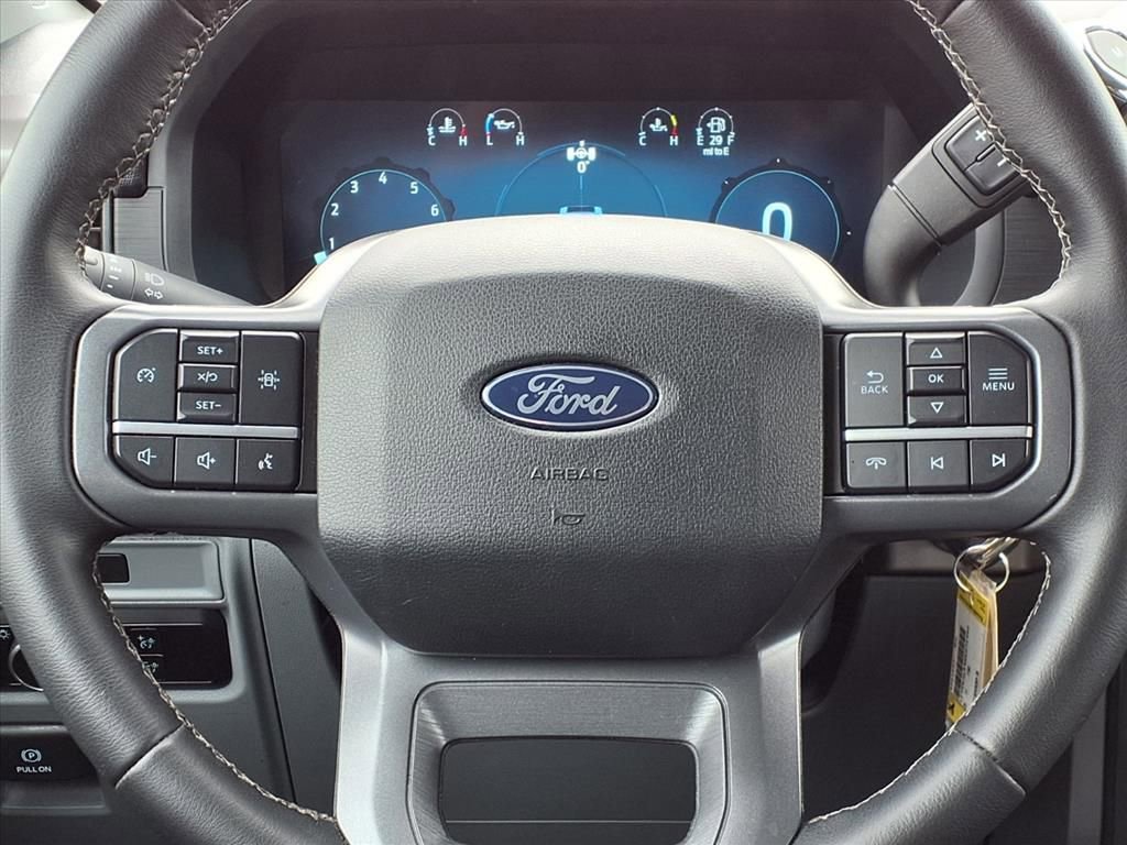 Used 2025 Ford F150 XLT w/ Equipment Group 301A Standard image 16