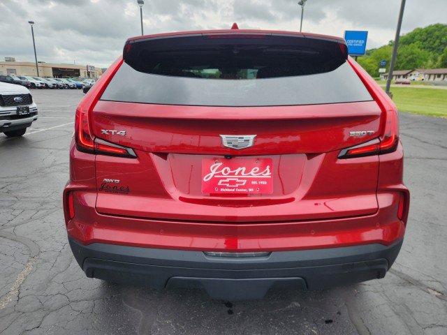 Used 2024 Cadillac XT4 Luxury image 4