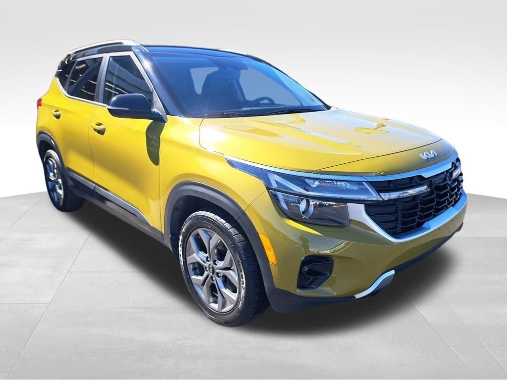 Used 2024 Kia Seltos S image 8
