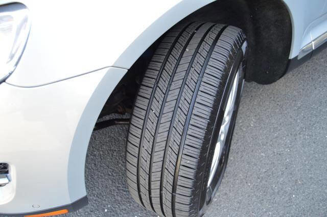 Used 2009 Volkswagen Touareg VR6 image 73