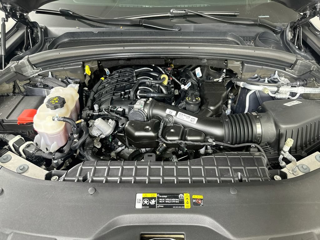 Used 2023 Jeep Grand Cherokee Limited RWD image 10