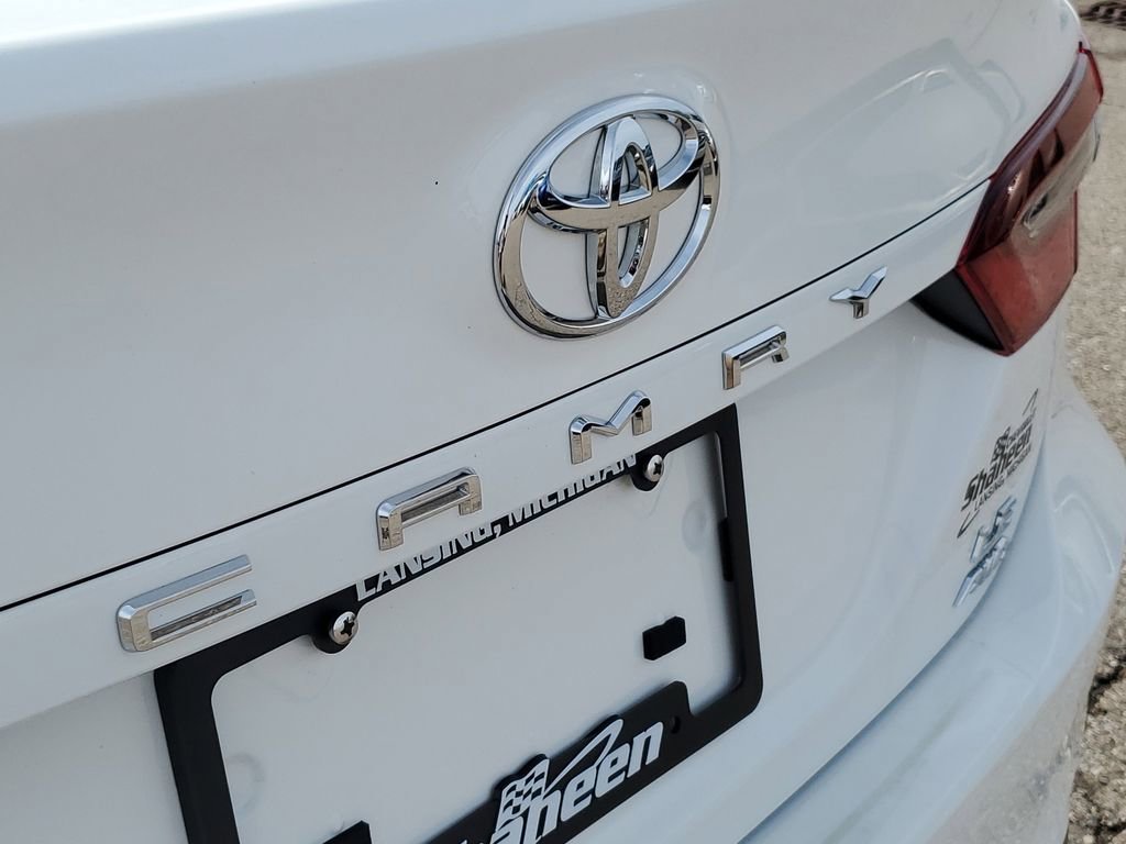 Used 2024 Toyota Camry LE w/ Convenience Package image 33