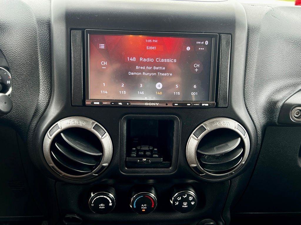 Used 2012 Jeep Wrangler Sport AWD/4WD image 15
