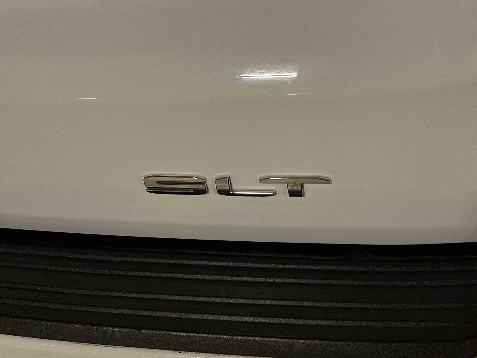 Used 2024 GMC Yukon SLT image 26