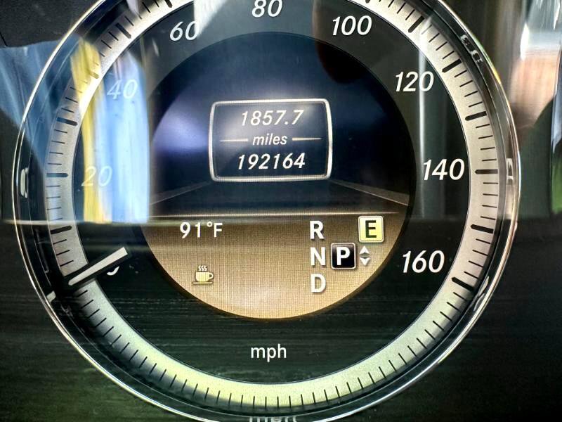 Used 2012 Mercedes-Benz E 350 BlueTEC Sedan image 9