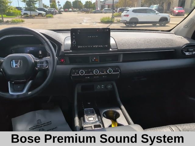 Used 2023 Honda Pilot Elite image 4