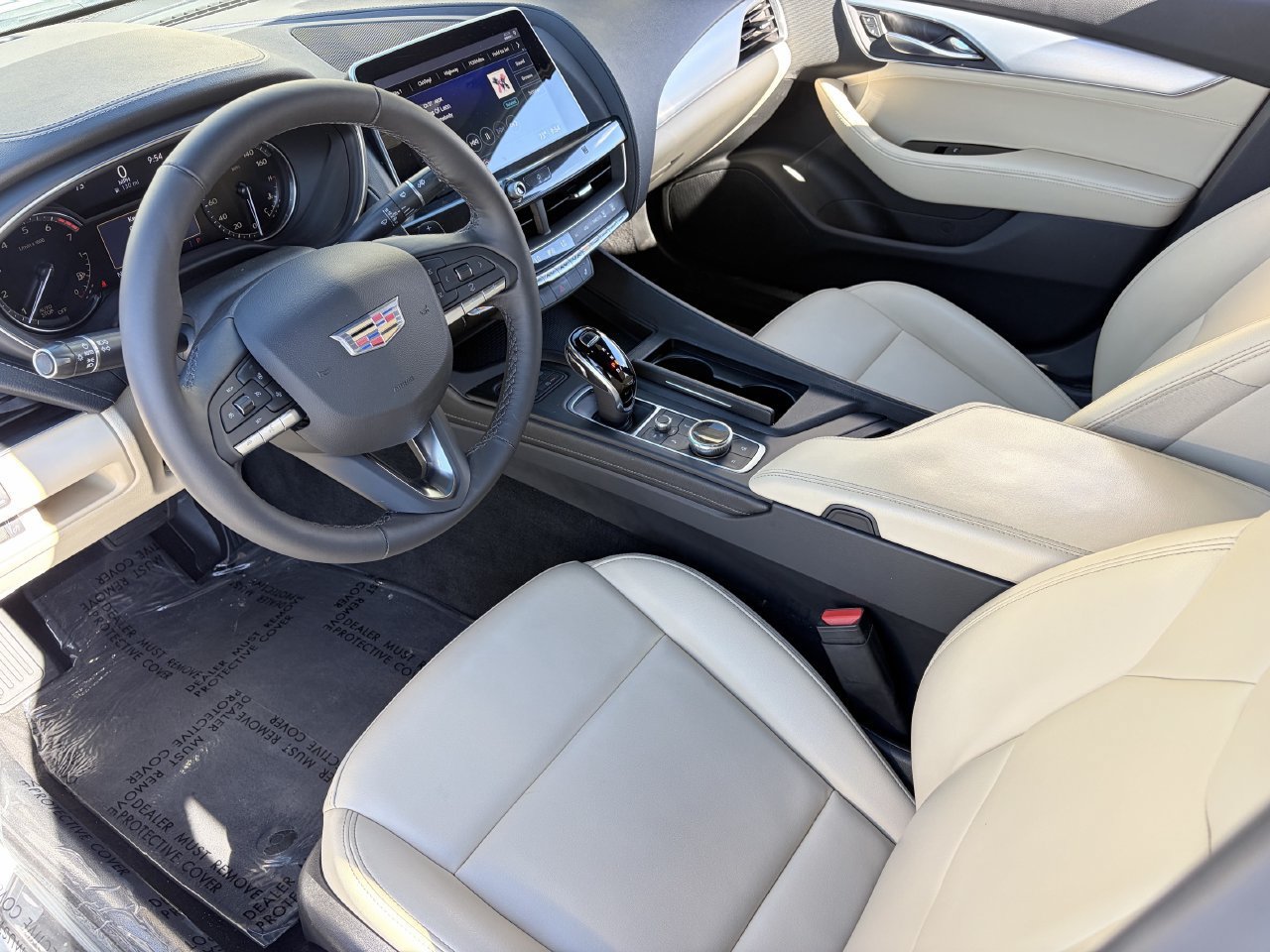 Used 2021 Cadillac CT5 Luxury w/ Cold Weather Package RWD image 17