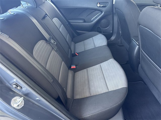 Used 2016 Kia Forte EX image 31