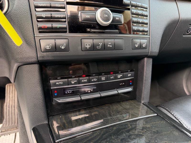 Used 2010 Mercedes-Benz E 550 Sedan image 64