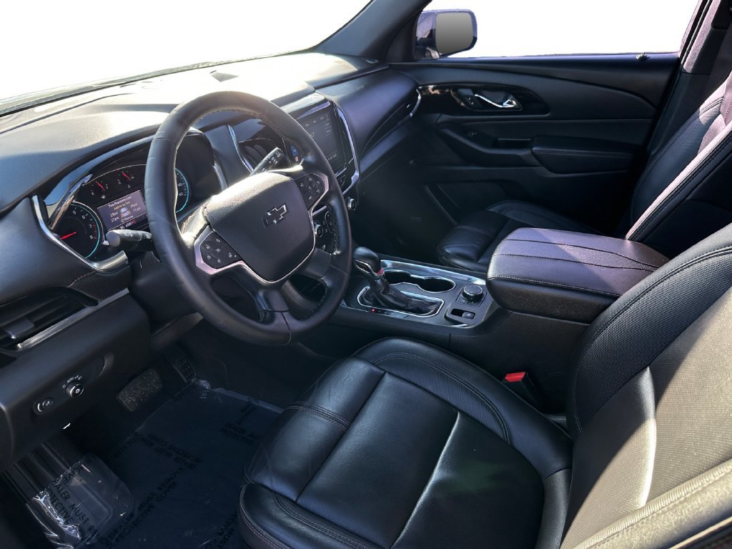 Used 2023 Chevrolet Traverse RS AWD/4WD image 11