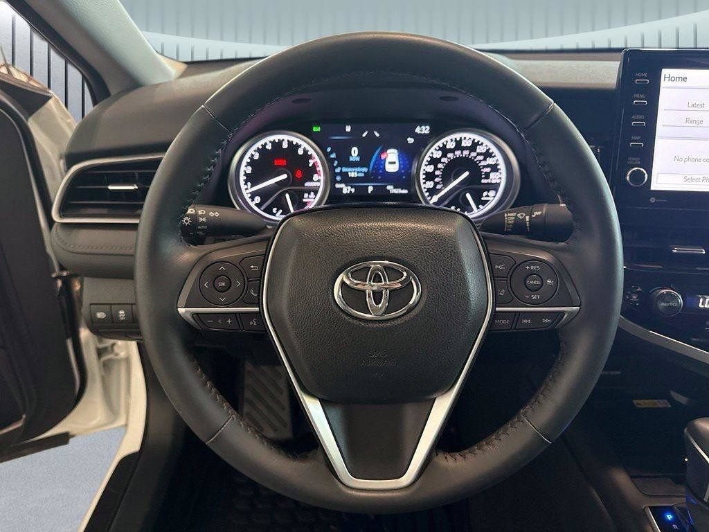 Used 2023 Toyota Camry XLE w/ Cold Weather Package AWD/4WD image 10